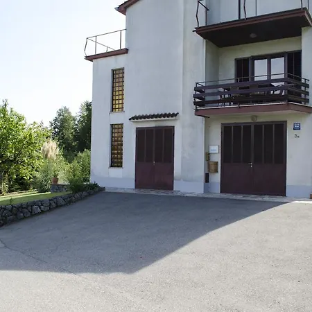 Apartment Luno Zvoneca