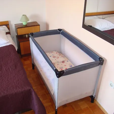 Apartment Luno